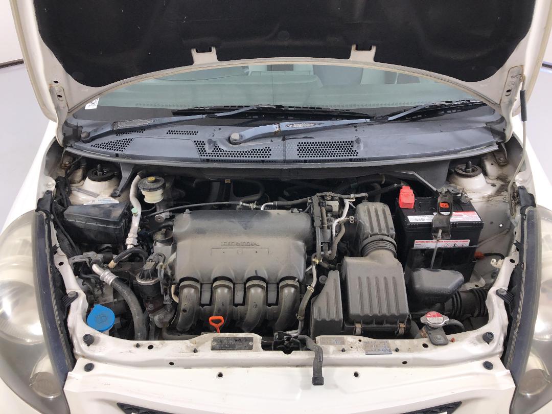 Photo '13' of Honda FIT Photo '13' of Honda FIT