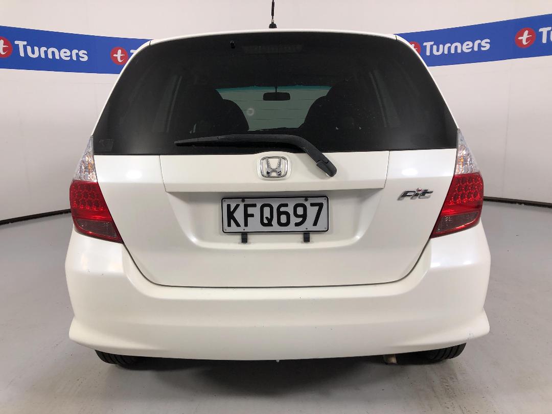 Photo '6' of Honda FIT Photo '6' of Honda FIT