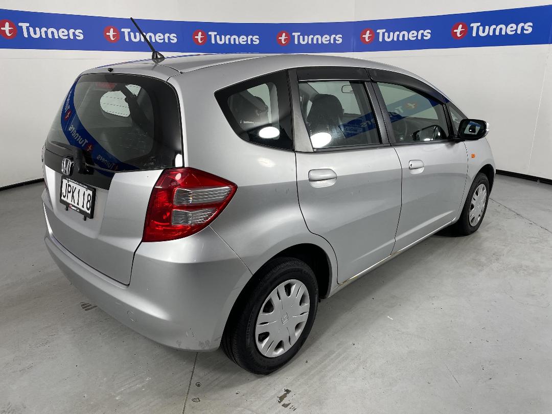 Photo '7' of Honda FIT