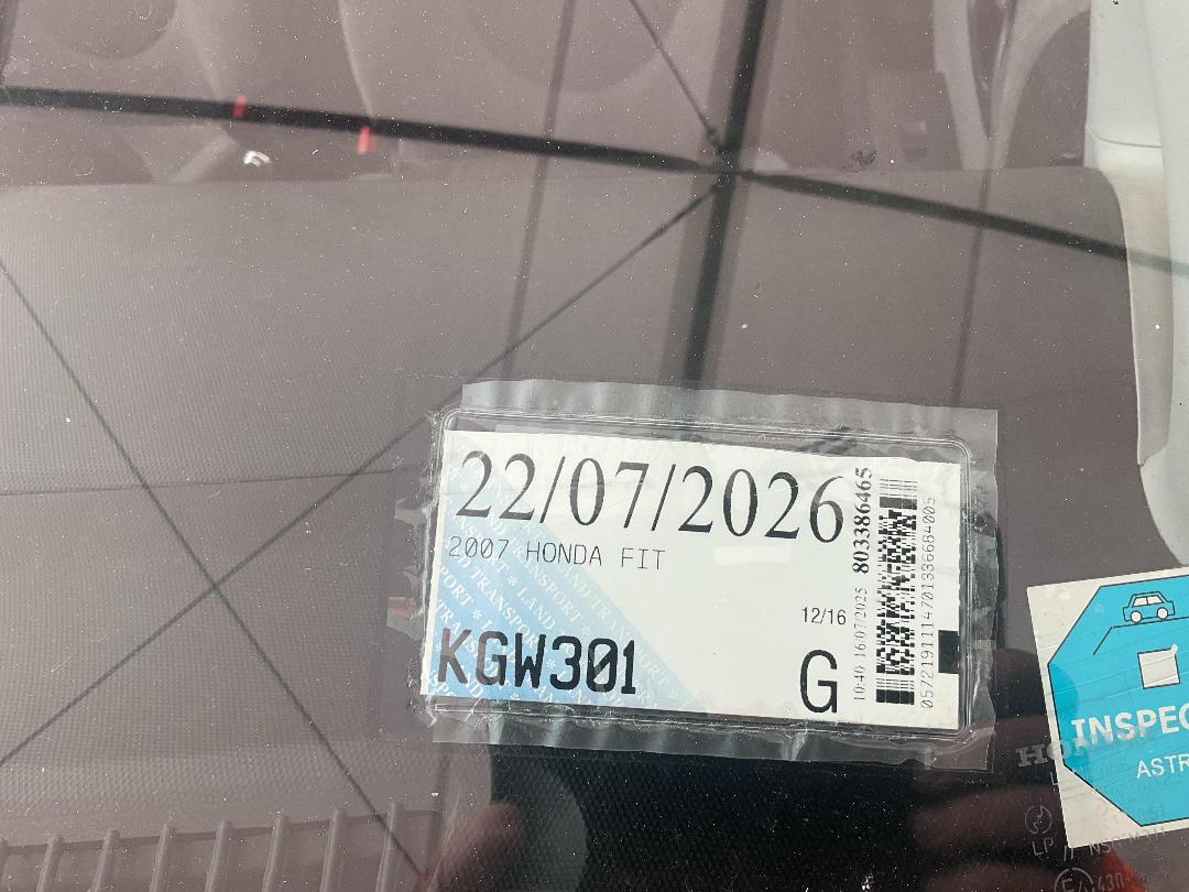 Photo '12' of Honda FIT Photo '12' of Honda FIT