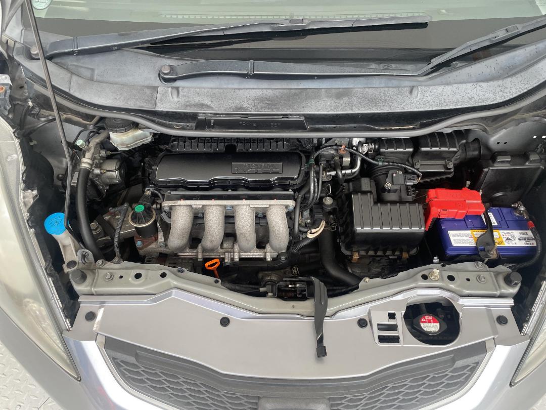 Photo '13' of Honda FIT