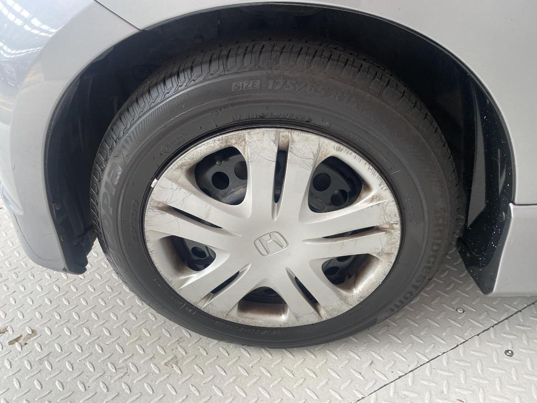 Photo '10' of Honda FIT