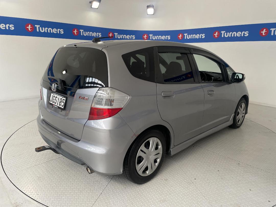 Photo '7' of Honda FIT