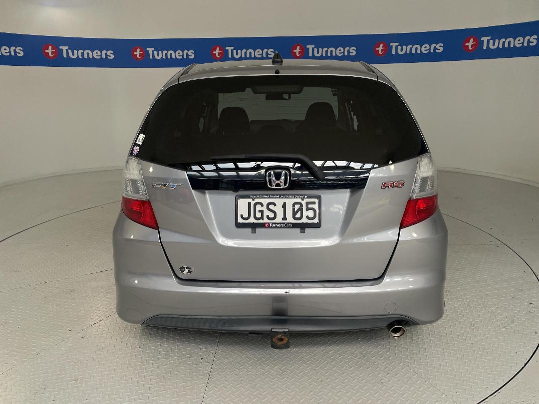 Photo '6' of Honda FIT