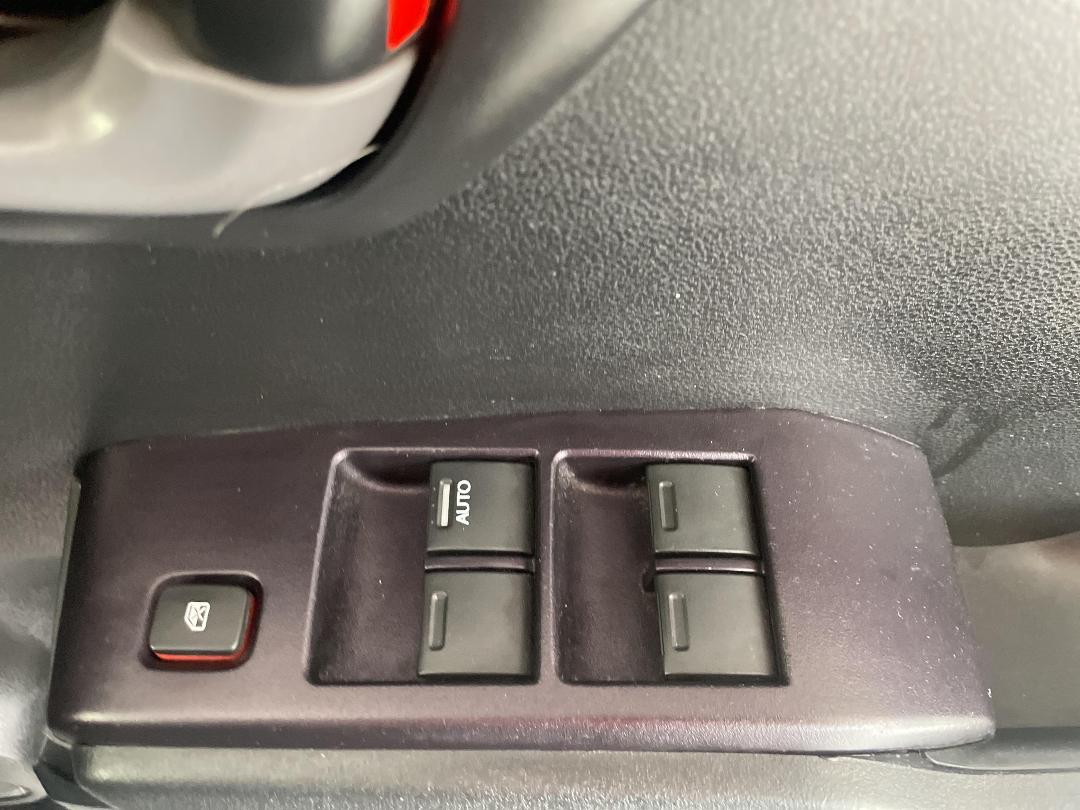 Photo '23' of Honda FIT