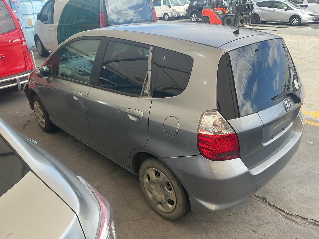 Photo '10' of Honda FIT