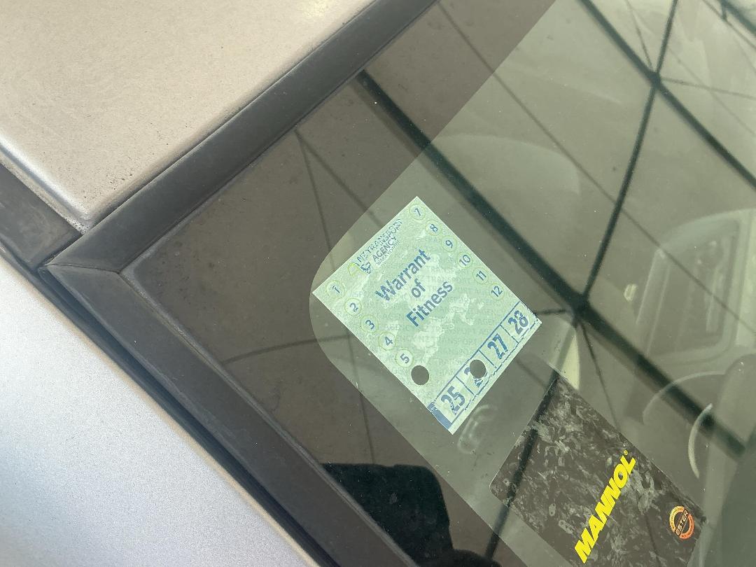 Photo '24' of Honda FIT