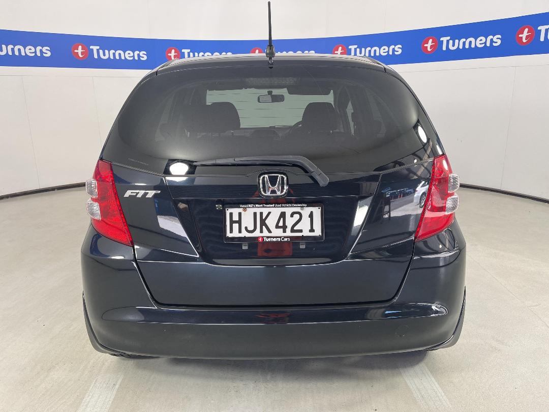 Photo '5' of Honda FIT