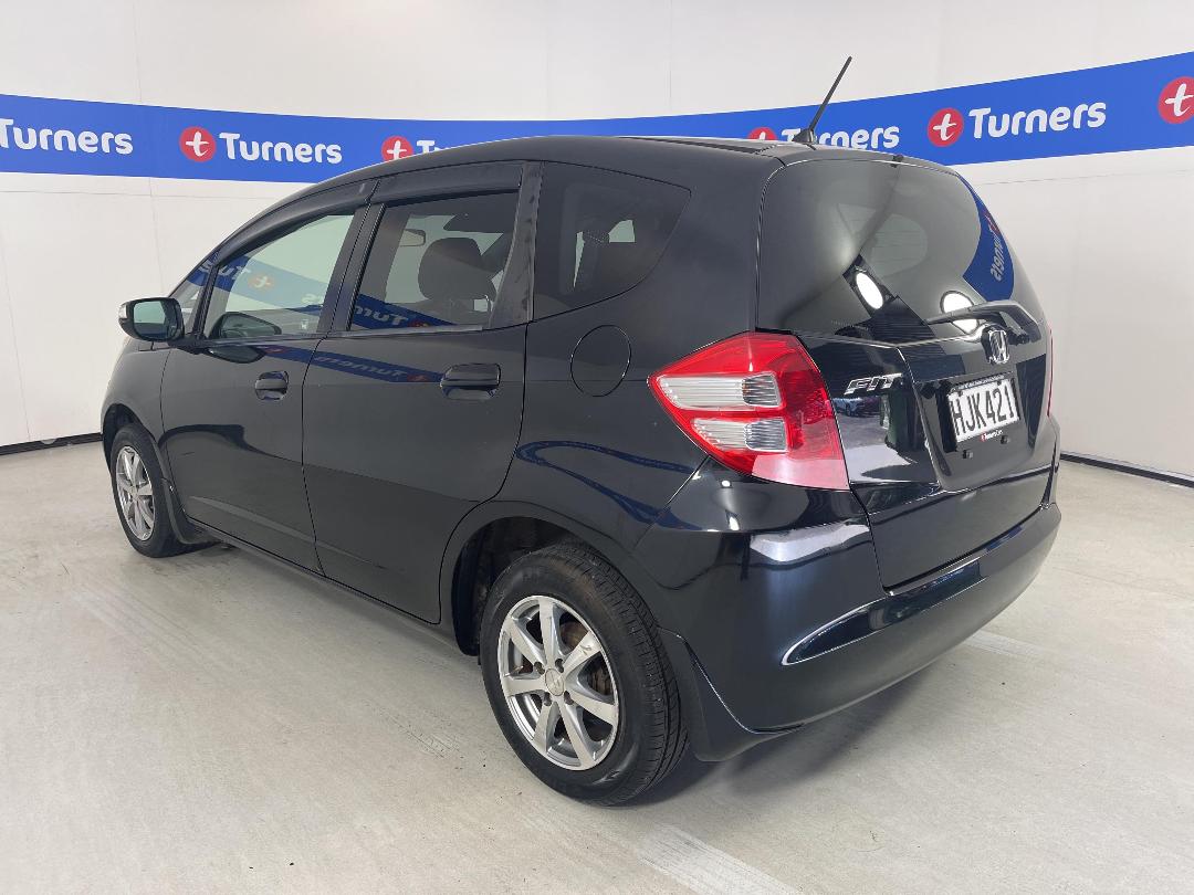 Photo '4' of Honda FIT