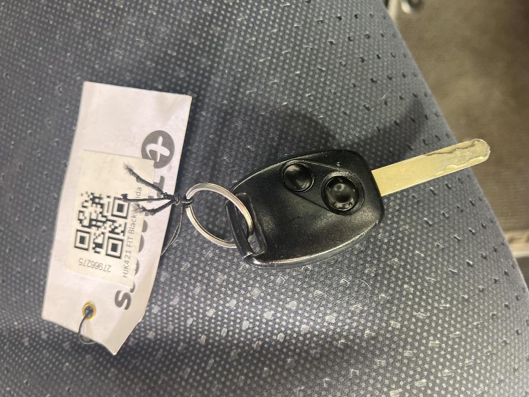 Photo '20' of Honda FIT