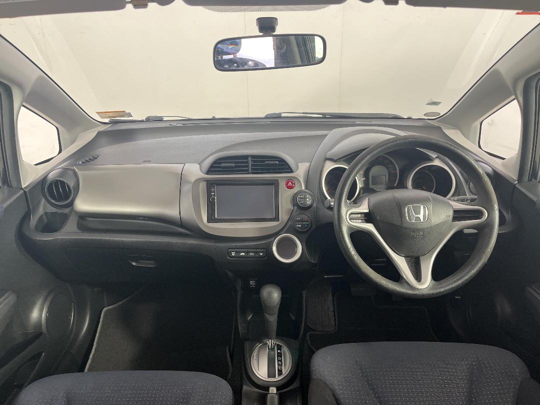 Photo '15' of Honda FIT