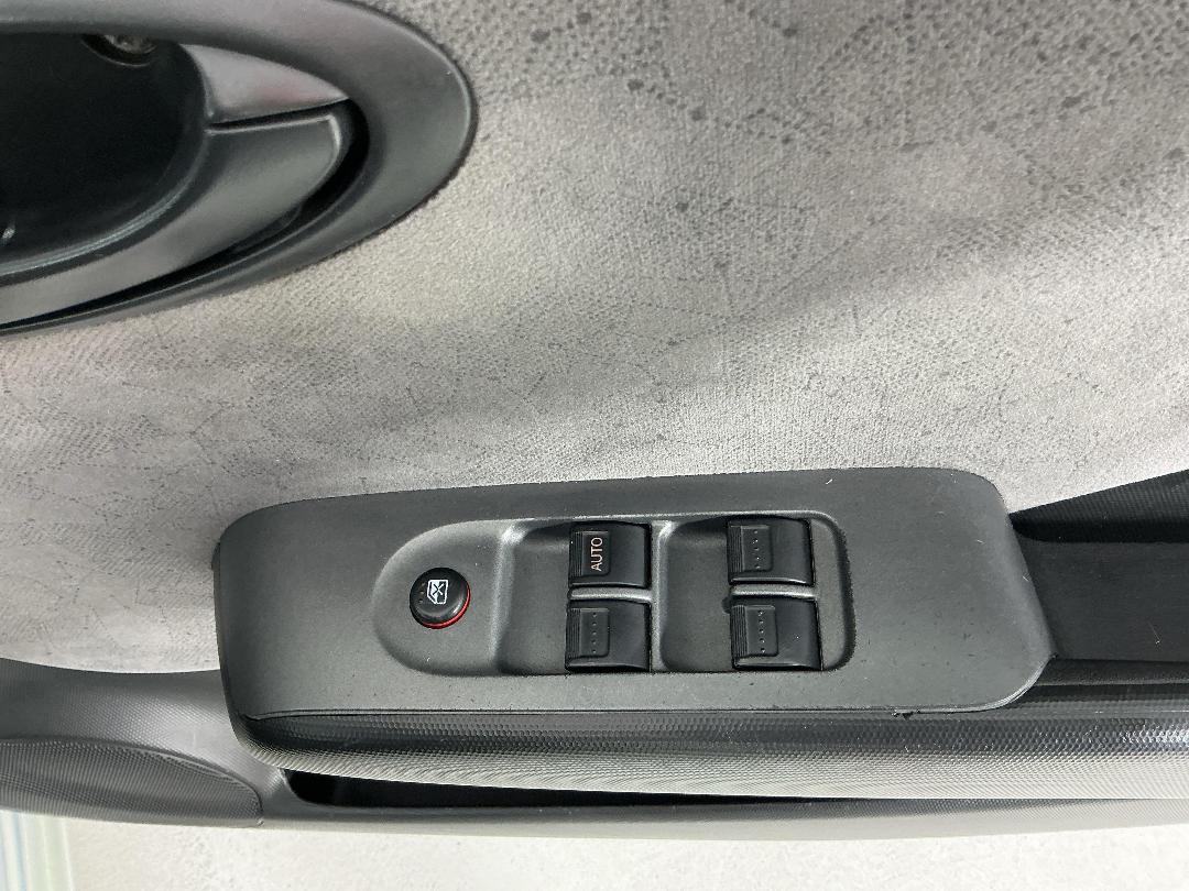 Photo '23' of Honda FIT Photo '23' of Honda FIT