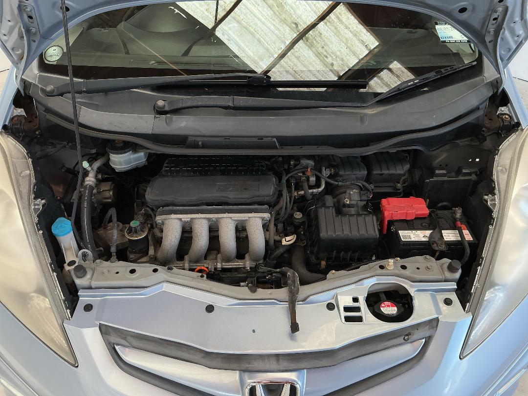 Photo '13' of Honda FIT