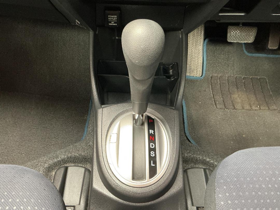 Photo '23' of Honda FIT