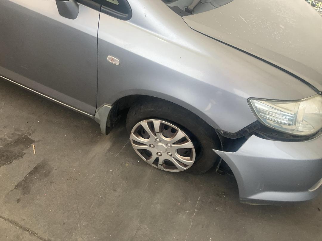 Photo '2' of Honda FIT Aria Photo '2' of Honda FIT Aria