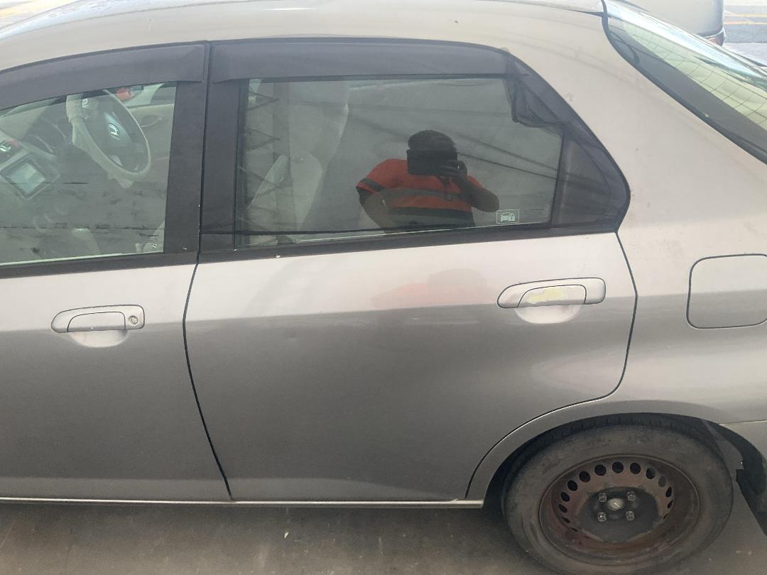 Photo '9' of Honda FIT Aria Photo '9' of Honda FIT Aria