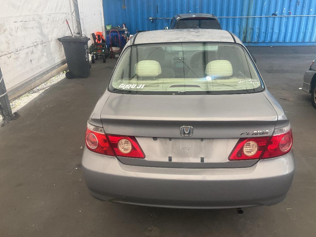 Photo '12' of Honda FIT Aria Photo '12' of Honda FIT Aria