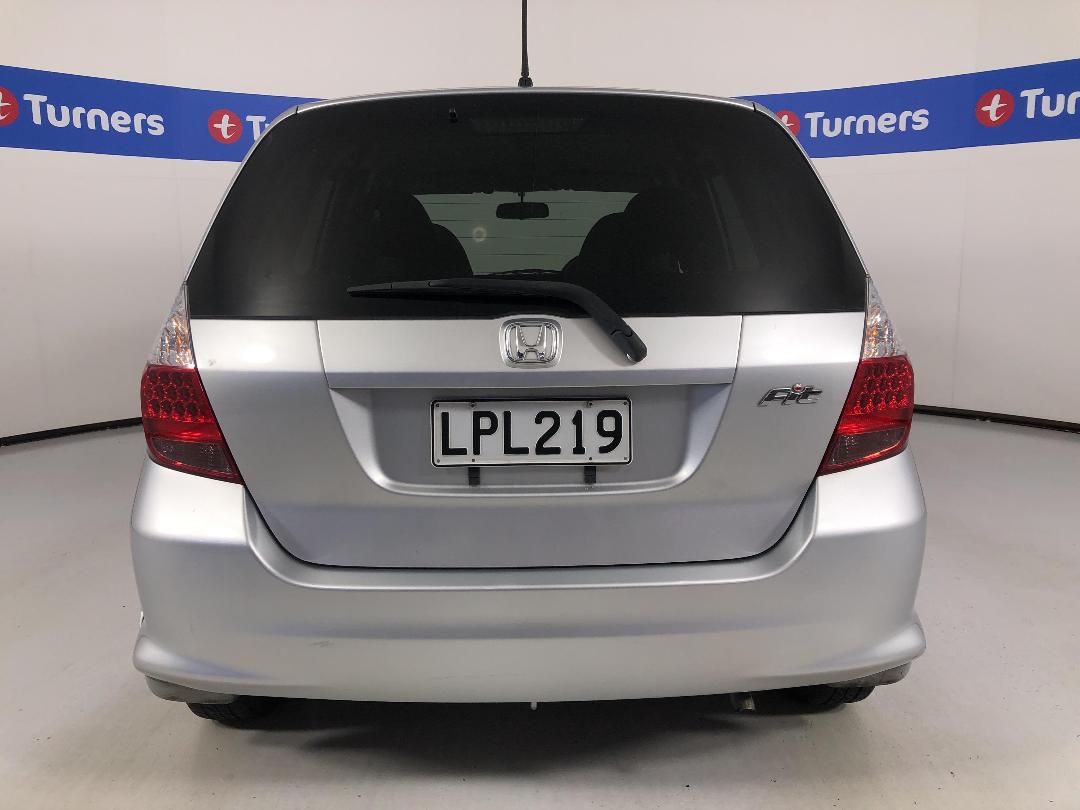 Photo '6' of Honda FIT Photo '6' of Honda FIT