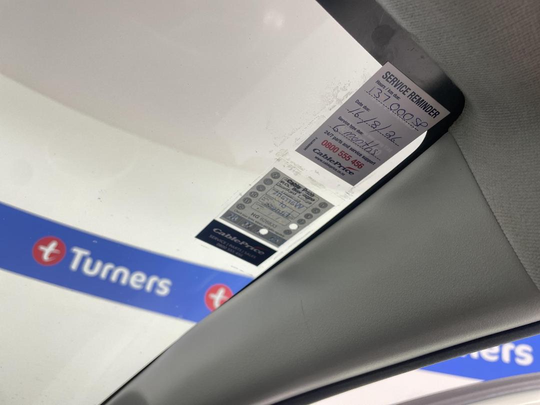 Photo '23' of Honda FIT Photo '23' of Honda FIT