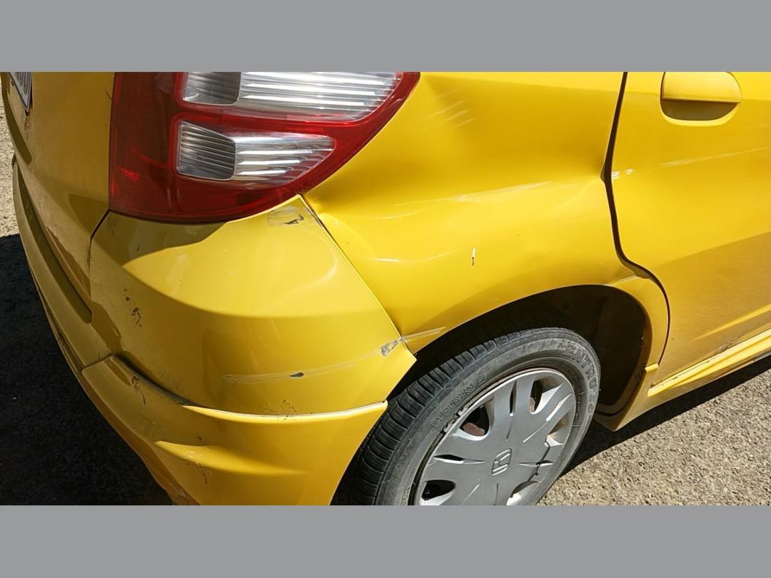 Photo '11' of Honda FIT