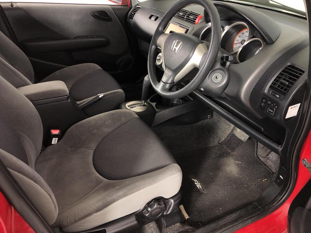 Photo '14' of Honda FIT