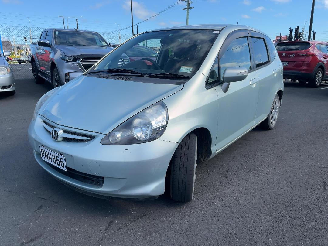 Photo '4' of Honda FIT Photo '4' of Honda FIT