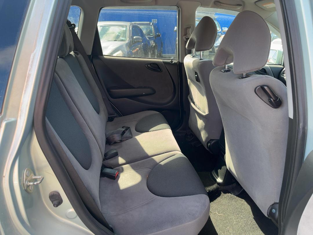 Photo '15' of Honda FIT Photo '15' of Honda FIT