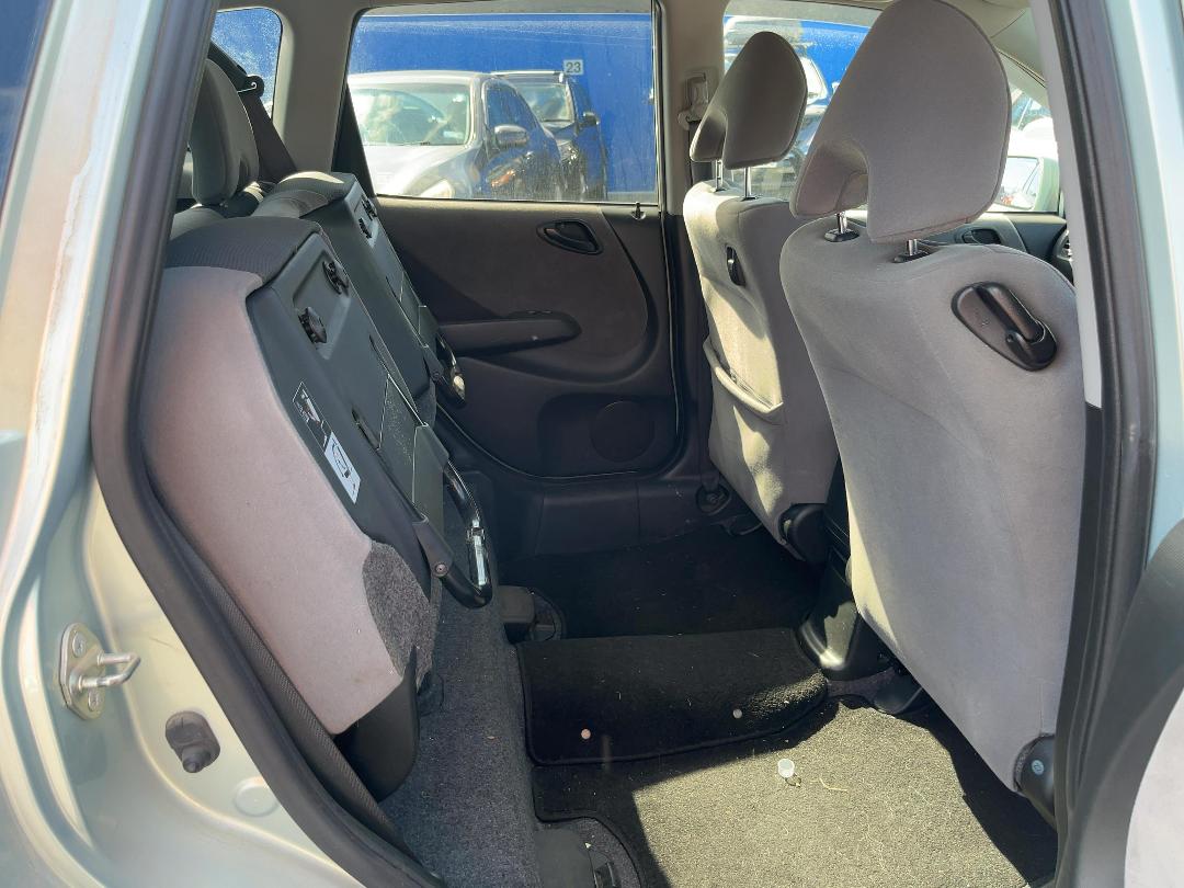 Photo '16' of Honda FIT Photo '16' of Honda FIT