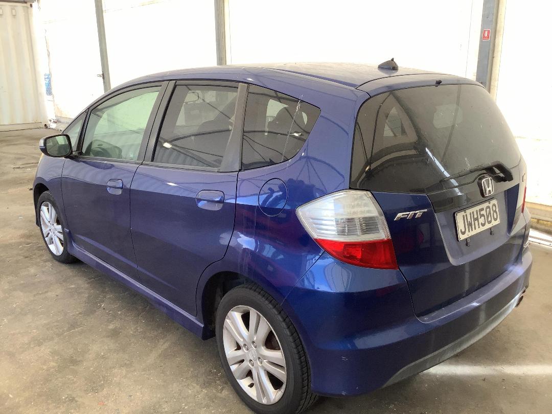 Photo '7' of Honda FIT