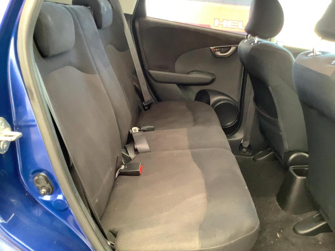 Photo '9' of Honda FIT