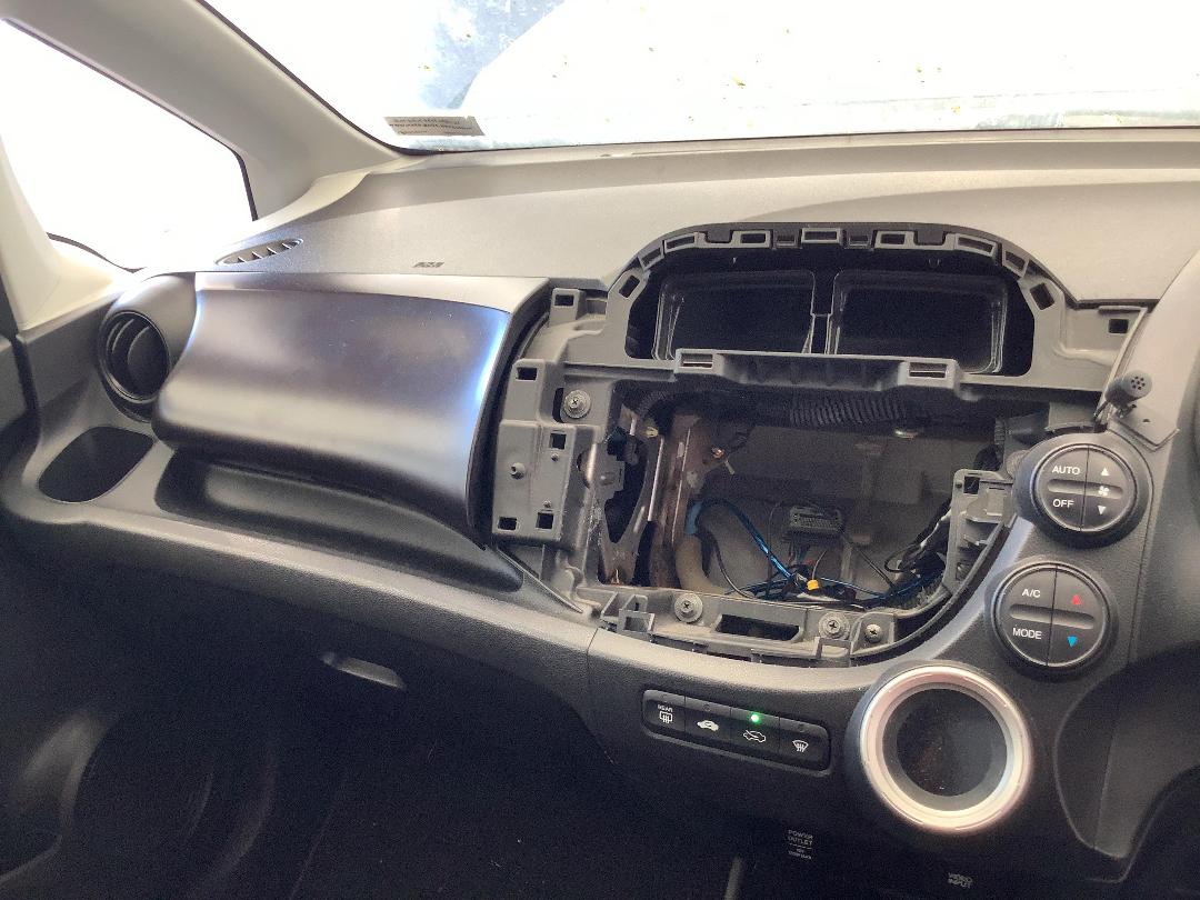 Photo '17' of Honda FIT