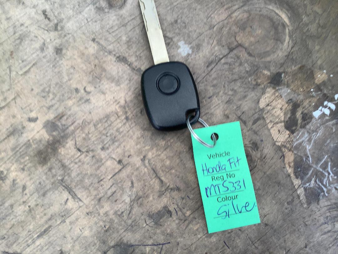 Photo '15' of Honda FIT