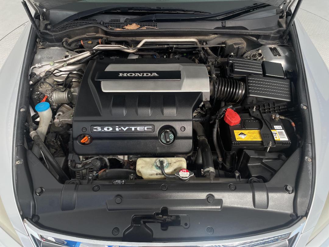 Photo '13' of Honda Inspire