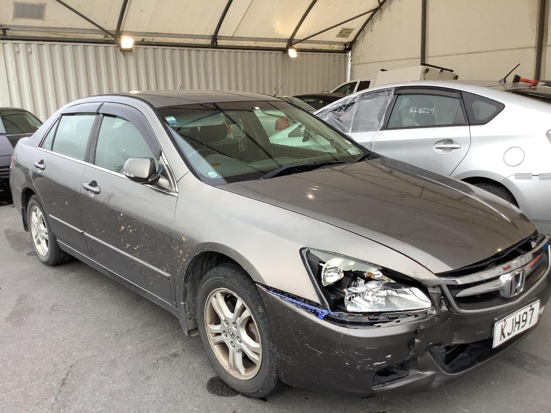 Photo '3' of Honda Inspire