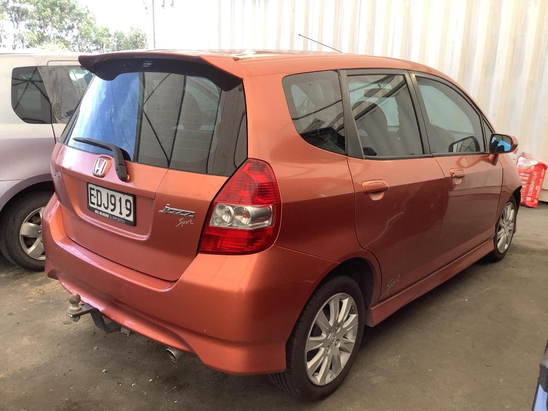 Photo '4' of Honda Jazz Sport Photo '4' of Honda Jazz Sport