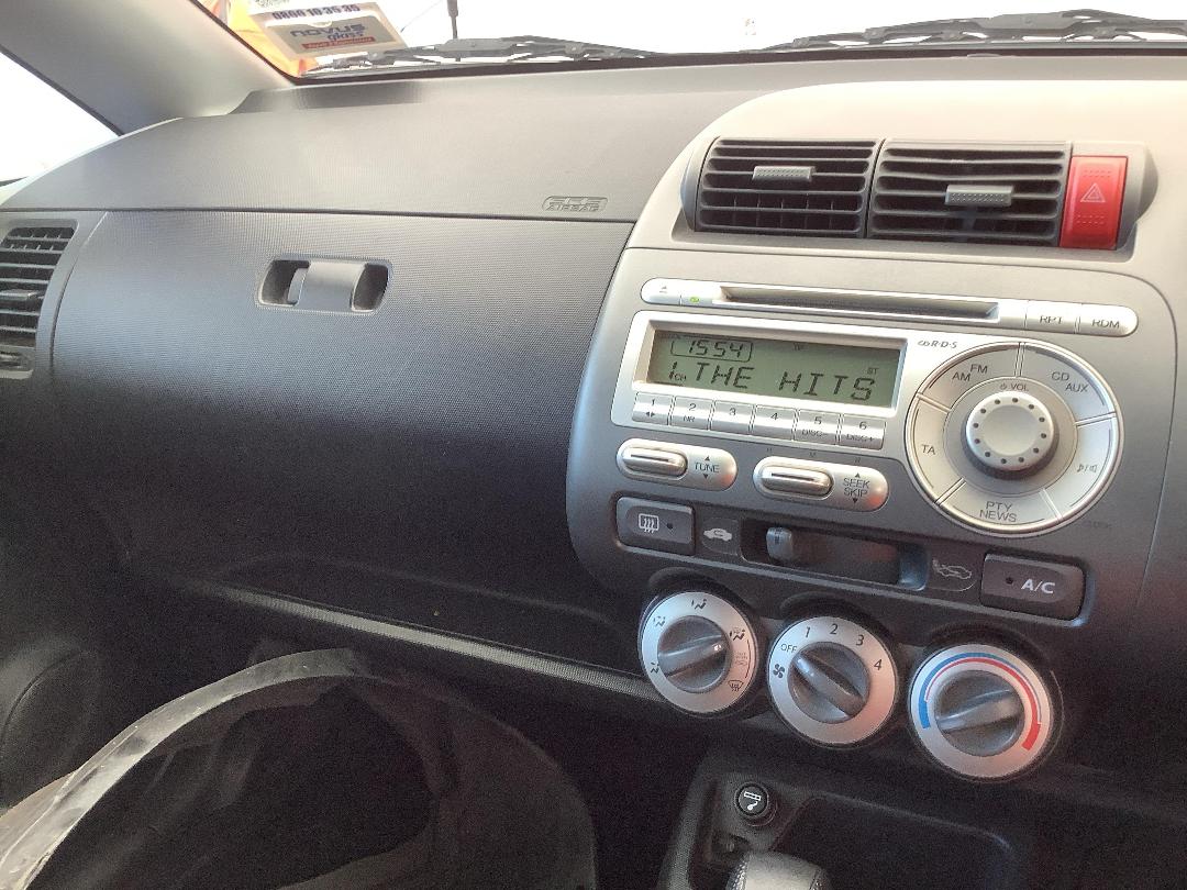 Photo '15' of Honda Jazz Sport Photo '15' of Honda Jazz Sport