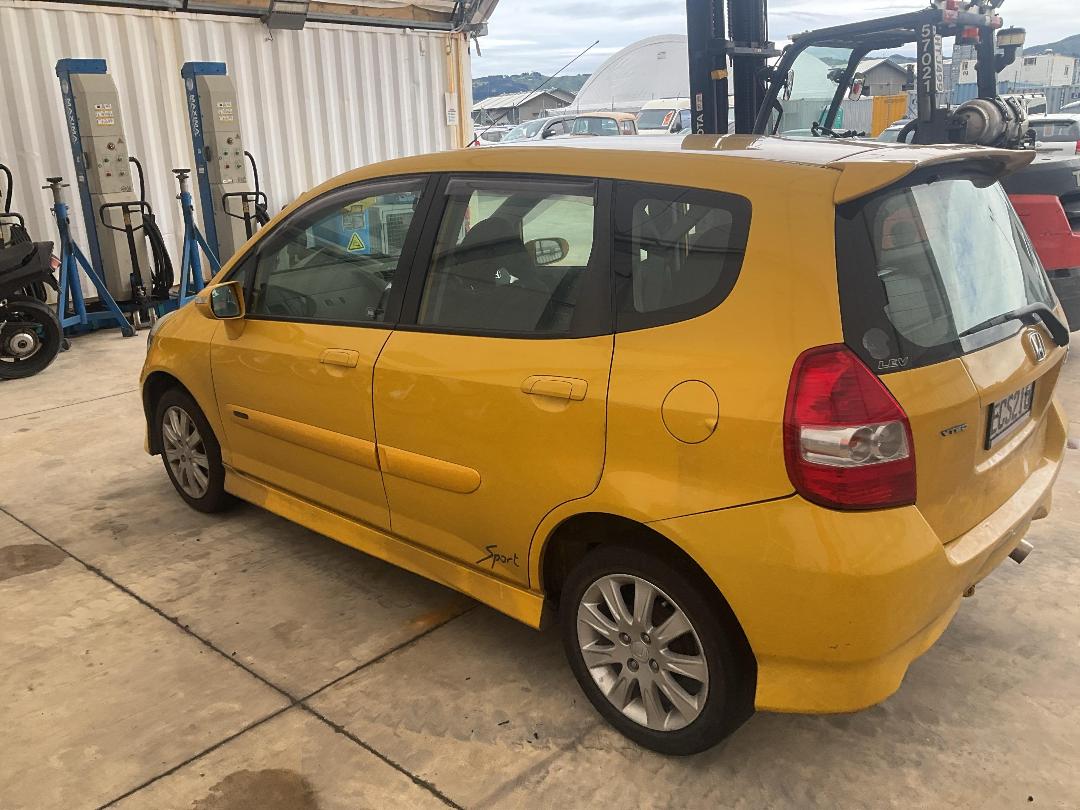 Photo '3' of Honda Jazz Sport Photo '3' of Honda Jazz Sport