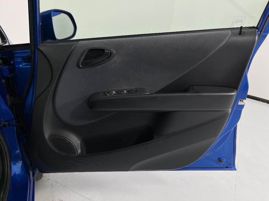 Photo '15' of Honda Jazz Photo '15' of Honda Jazz