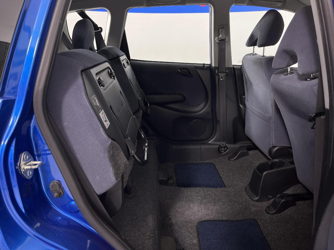 Photo '25' of Honda Jazz Photo '25' of Honda Jazz