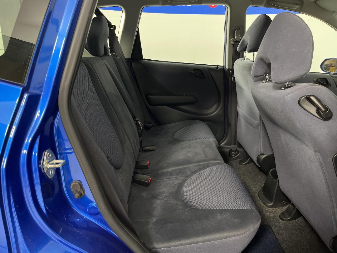 Photo '24' of Honda Jazz Photo '24' of Honda Jazz