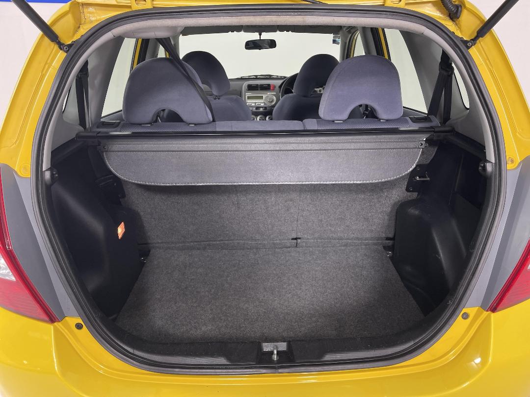 Photo '14' of Honda Jazz