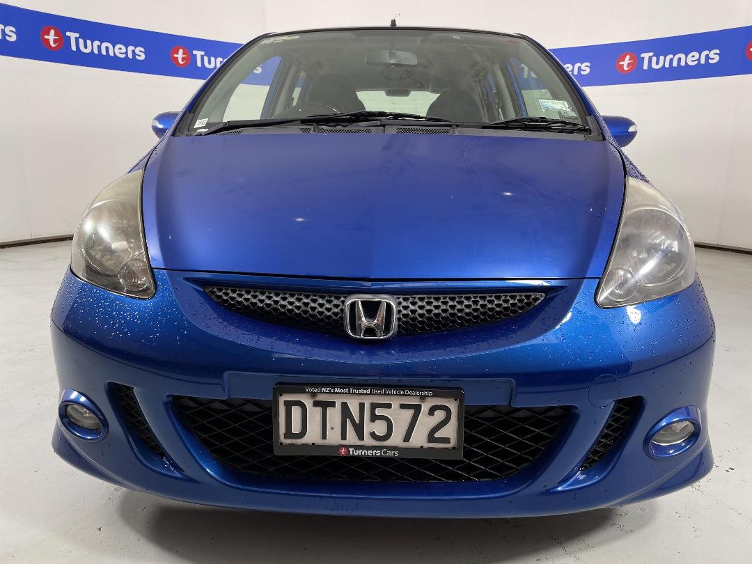 Photo '2' of Honda Jazz