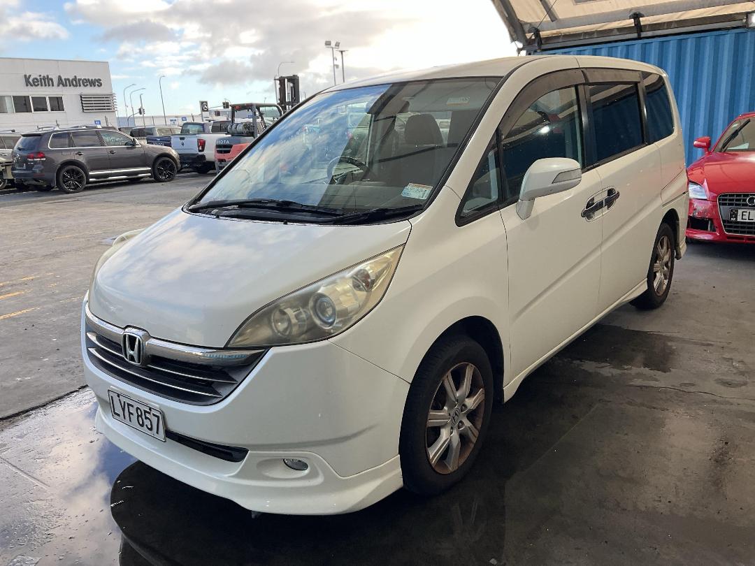 Photo '3' of Honda Stepwagon