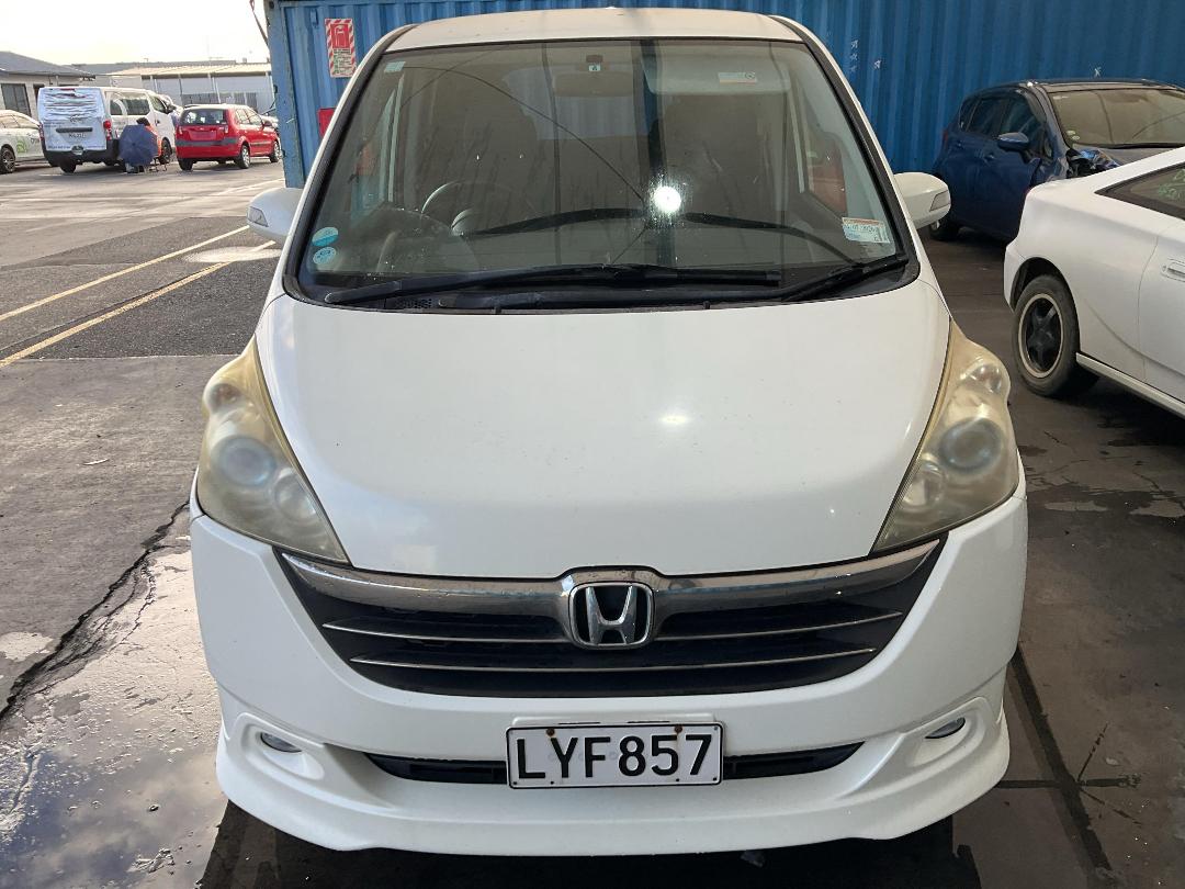 Photo '2' of Honda Stepwagon