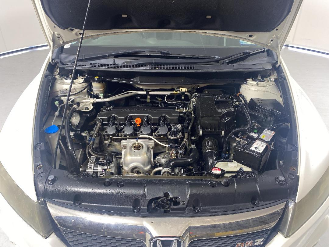 Photo '13' of Honda Stream Photo '13' of Honda Stream