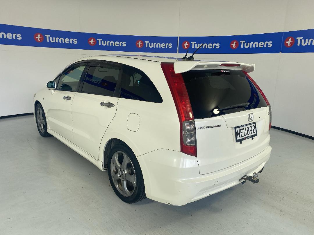 Photo '5' of Honda Stream Photo '5' of Honda Stream