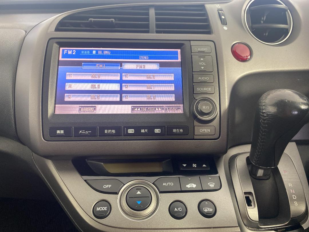 Photo '18' of Honda Stream Photo '18' of Honda Stream