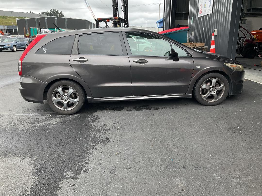 Photo '5' of Honda Stream Photo '5' of Honda Stream