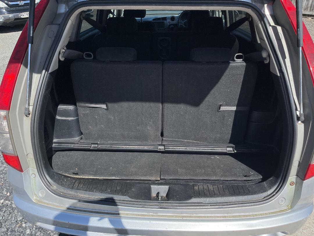 Photo '12' of Honda Stream