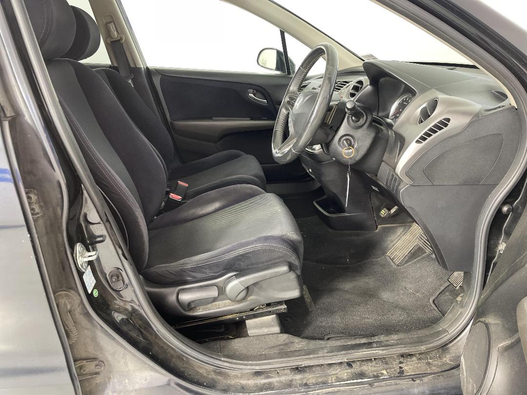 Photo '16' of Honda Stream